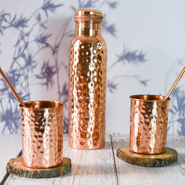 HAMMAERED PURE COPPEER BOTTLE WITH 2 HAMMAERED GLASS